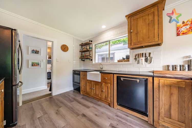 23 Rintoul Grove Stokes Valley_7