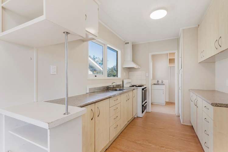 81 Crawford Avenue Mangere_8