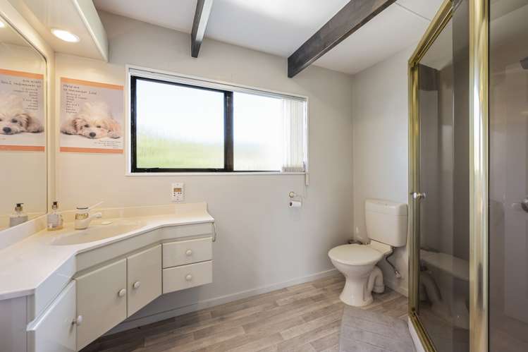 2 Gibbs Place Kinloch_18