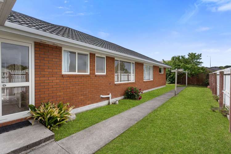1 Cardigan Bay Place Addington_16