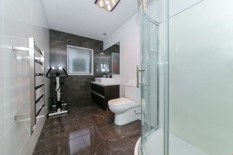 36 Charlestown Drive Flat Bush_12