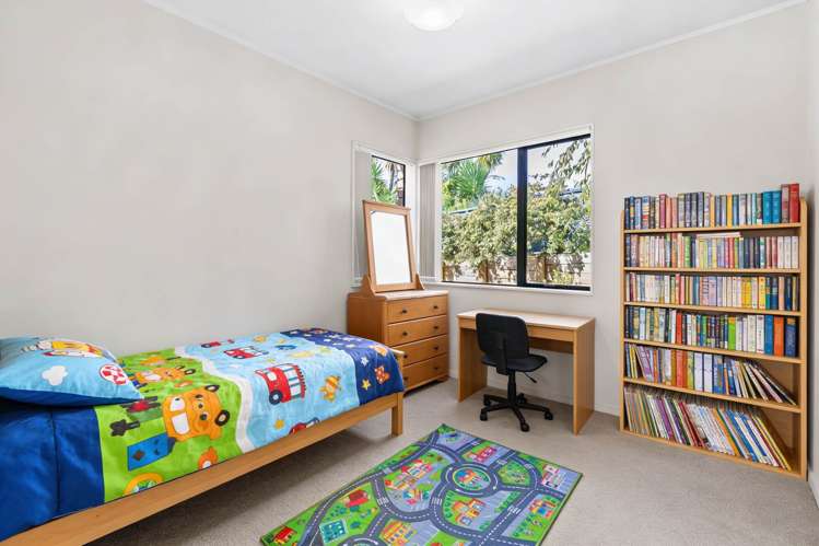 5 Azure Grove Unsworth Heights_18