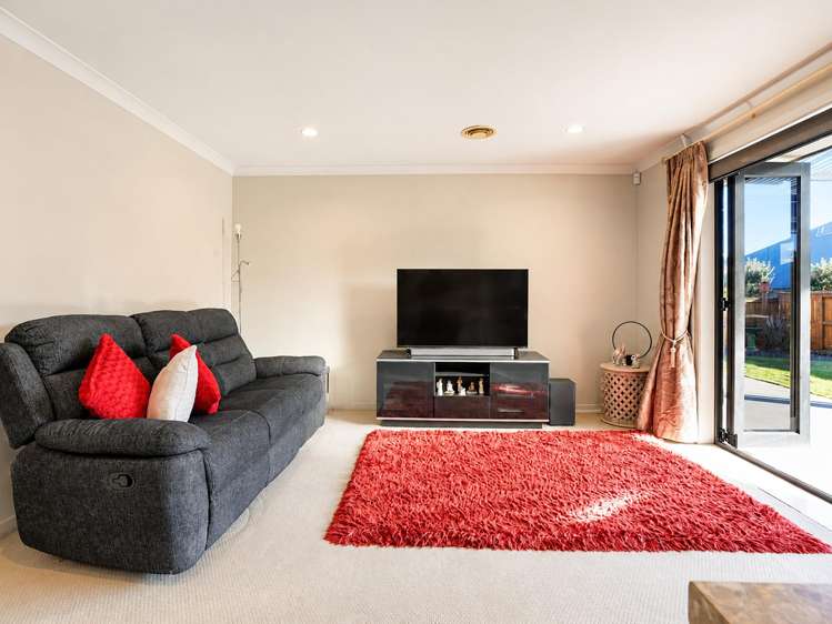 35 Thomas Road Huntington_10
