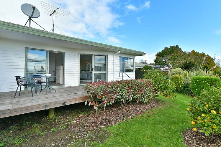 1/12 Miro Street Helensville_5