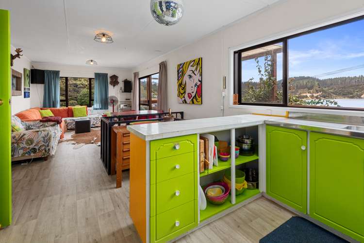 12 Bayview Road Pouto_9