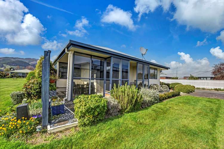 15 Hawthorn Way Richmond_1