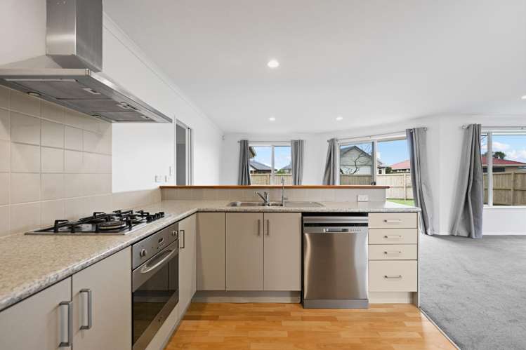 5 Carisbrook Place Rototuna North_1