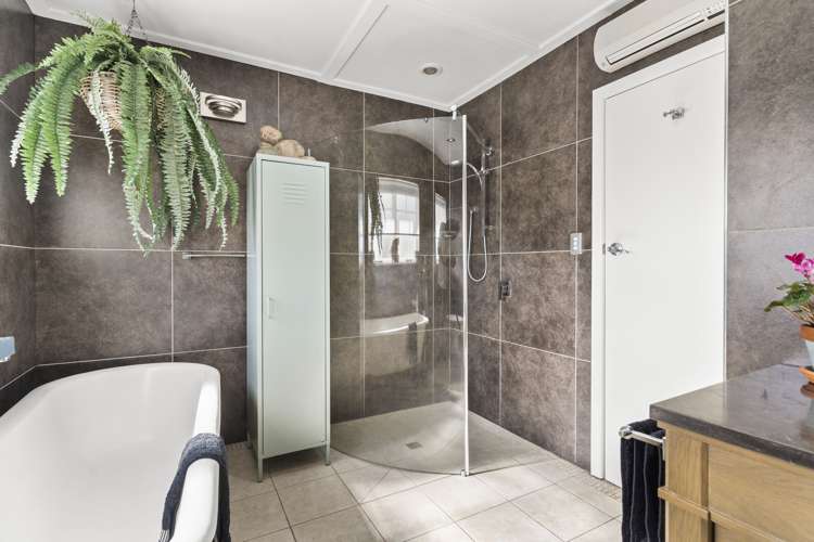 95 Edgewater Drive Pakuranga_11