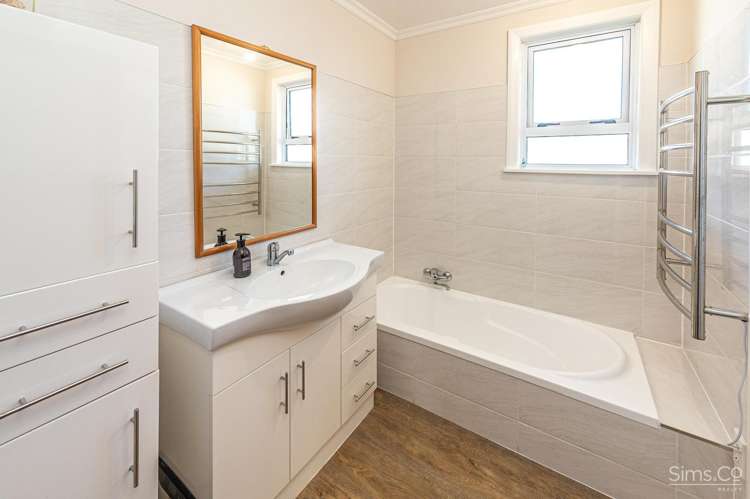 34 Selwyn Crescent College Estate_24