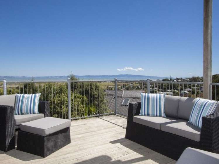 221 The Booms Avenue Thames_2