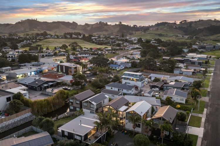 27C Edinburgh Street Waihi Beach_36