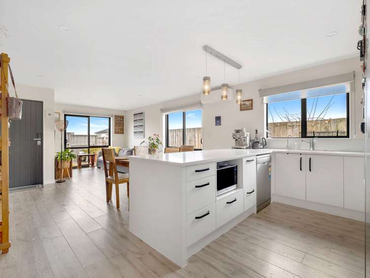 76 Accolage Boulevard Kumeu_10