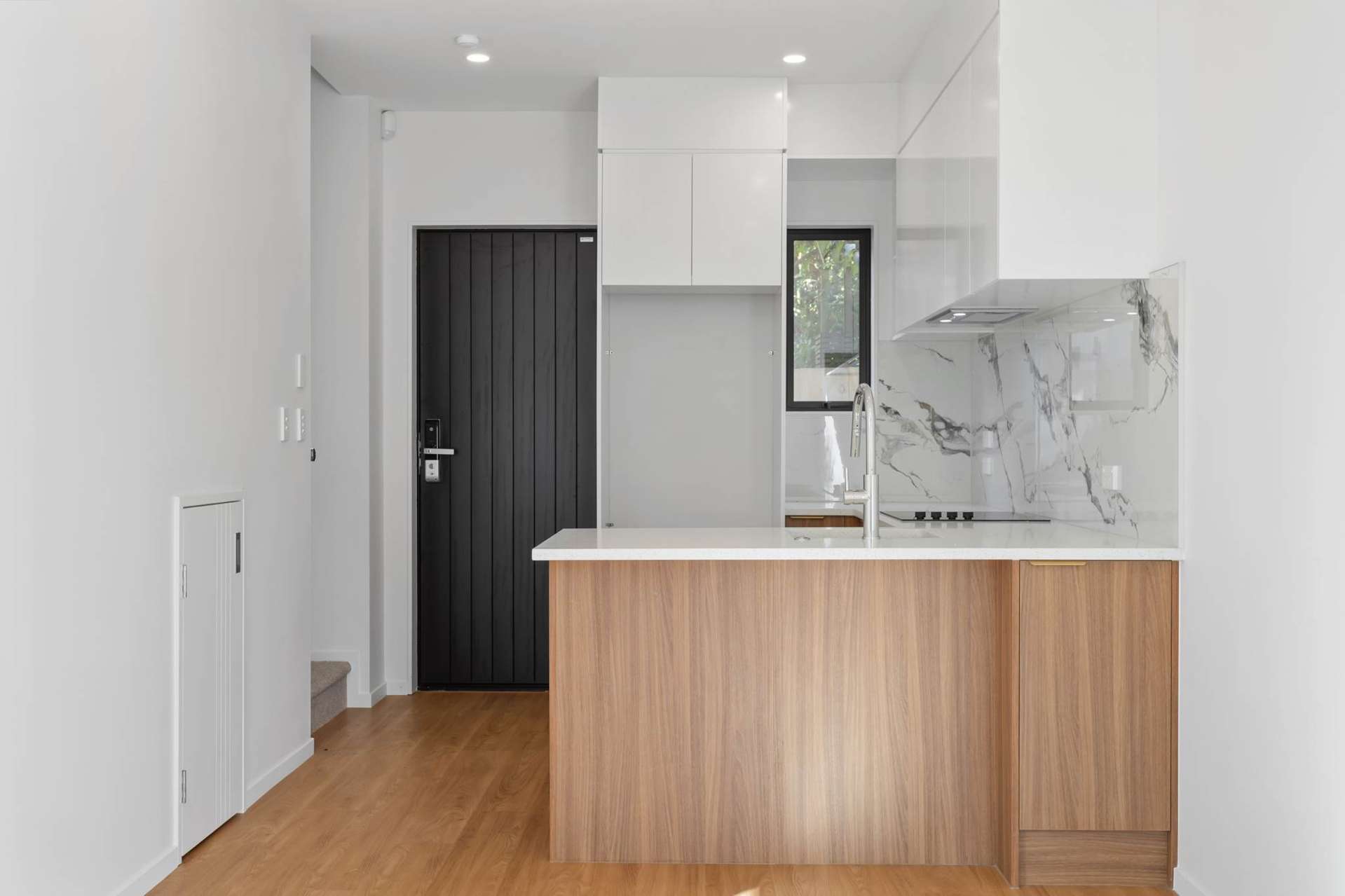 8/58 Waipani Road Te Atatu Peninsula_0