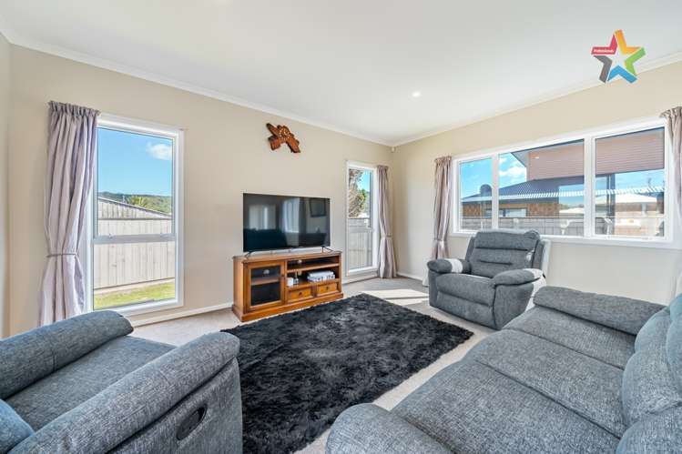14 Fraser Colman Grove Wainuiomata_9