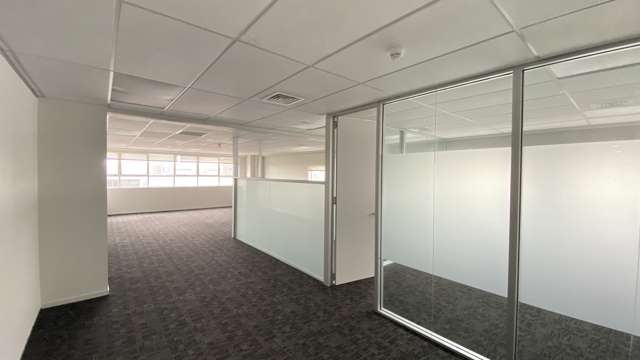 Suite 4/507 Lake Road Takapuna_1