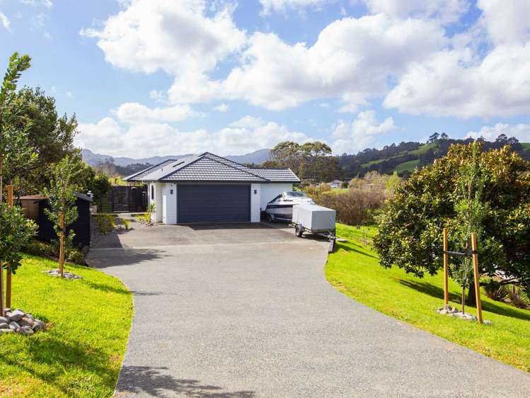 21 Laly Haddon Place Matakana_22