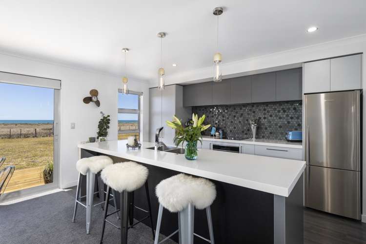 61 Edgewater Place Rarangi_5