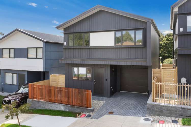 10 Pumau Place Flat Bush_24
