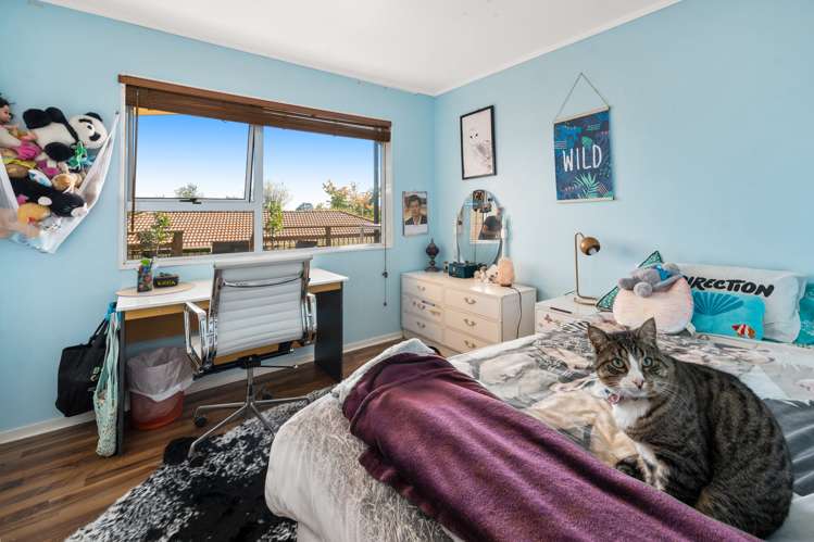 9 Maple Grove Owhata_8