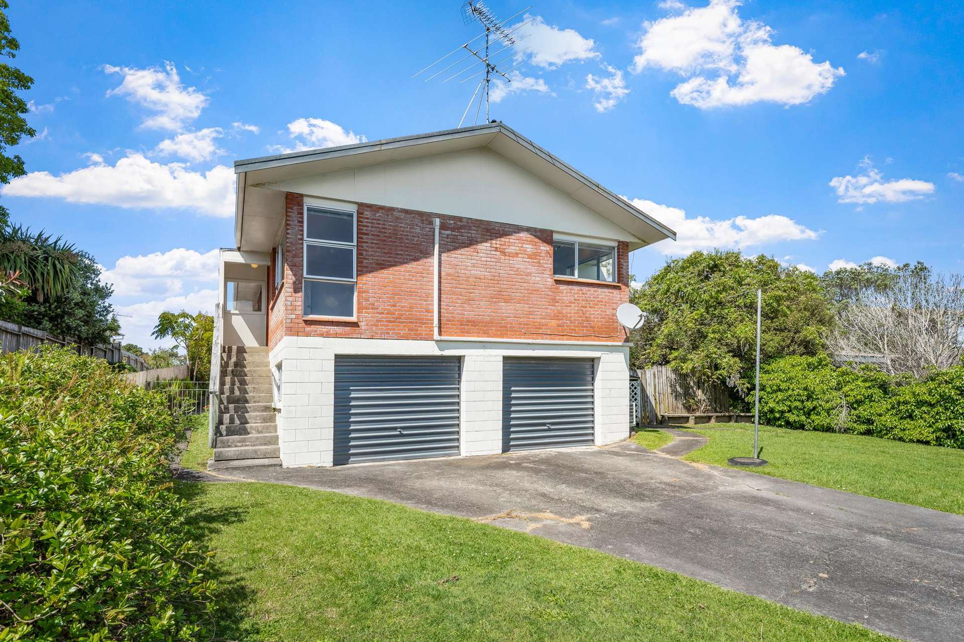 18a Brian Crescent Stanmore Bay_0