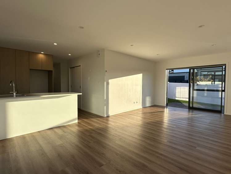 56 Riverhead Point Drive Riverhead_5