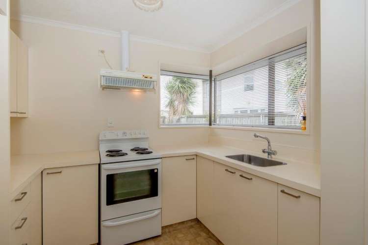 2/35 Division Street Riccarton_6