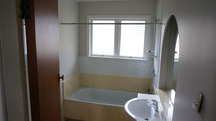 20 Acacia Crescent Glenview_5