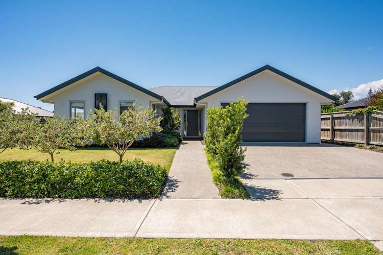 12 Cupola Crescent Richmond_24