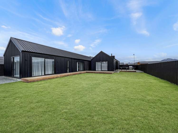 15 Aoraki Crescent Twizel_23