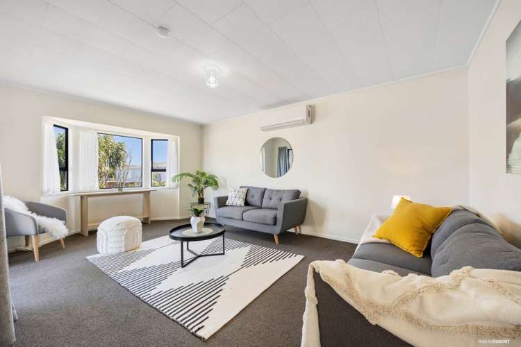 83 Burundi Avenue Clendon Park_4