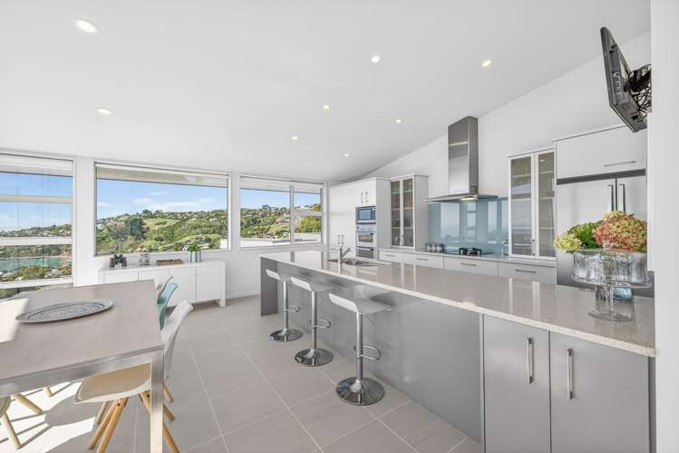 87 Glenstrae Road Redcliffs_11