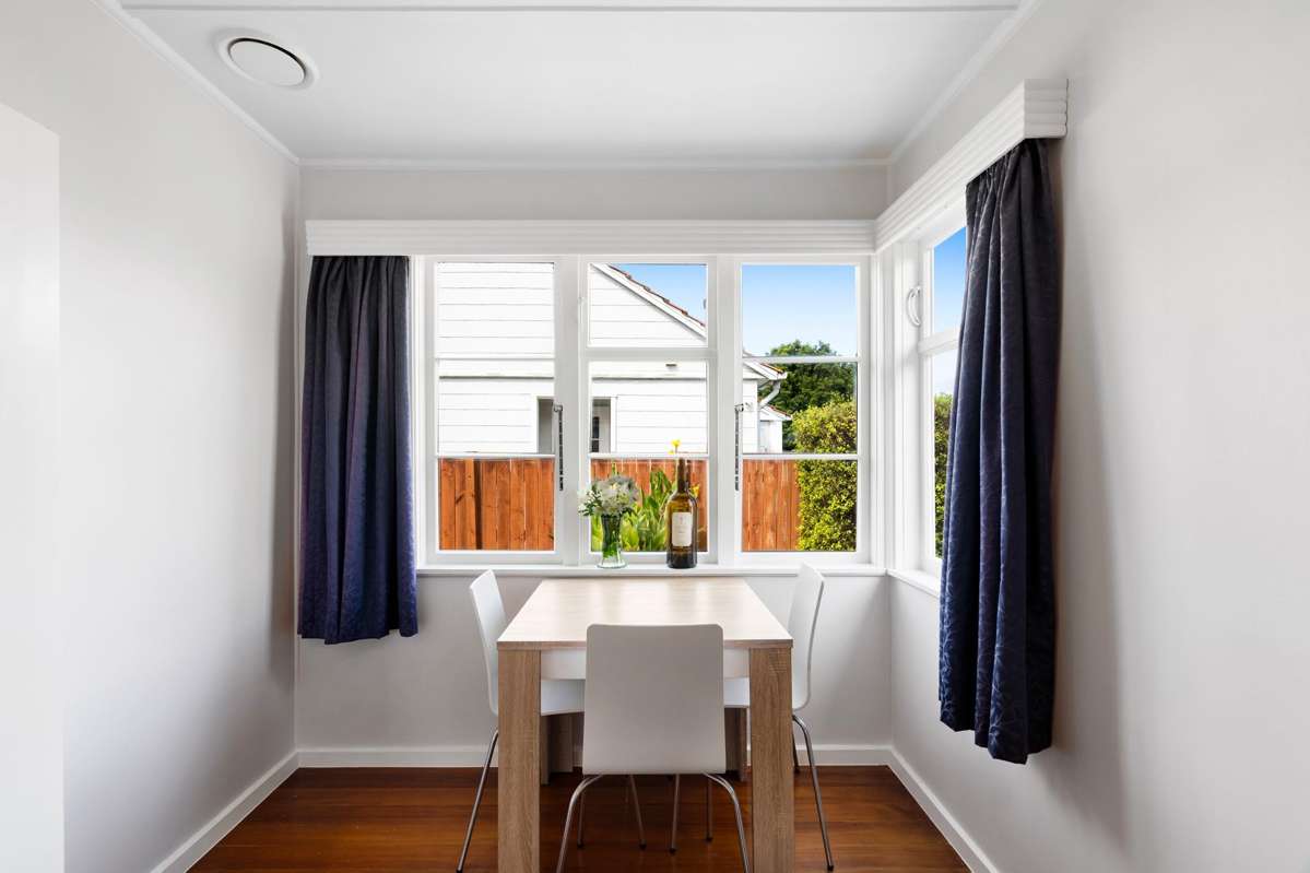 54 Douglas Mclean Avenue_5