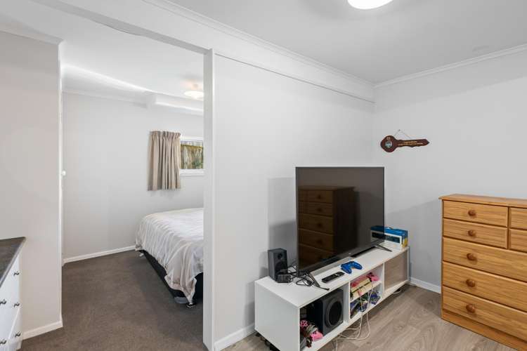 33 Carluke Street Paparangi_13