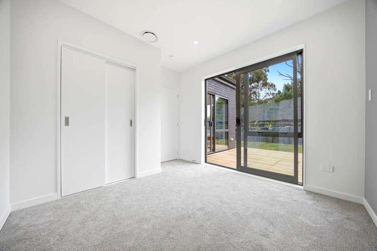 6 Mahinga Kai Road Orewa_15