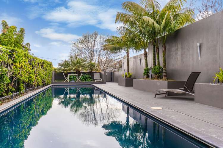 2/104a Gladstone Road Parnell_17