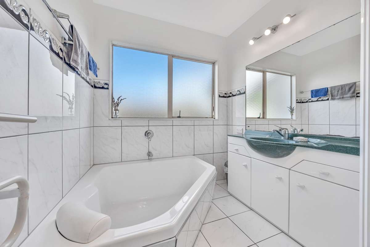 3 Bridgehead Cove_5