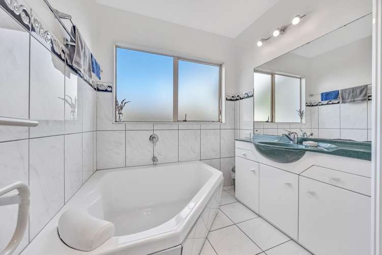 3 Bridgehead Cove West Harbour_14