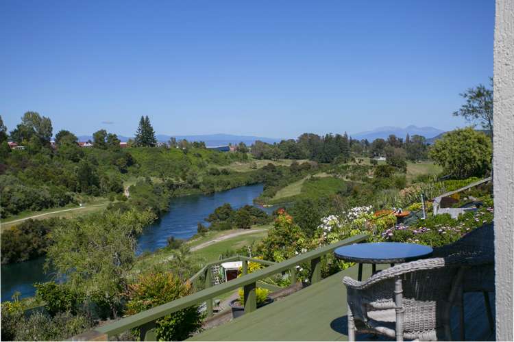 26 Robinson Terrace Rangatira Park_28