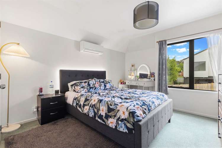 9 Loughanure Place Massey_12