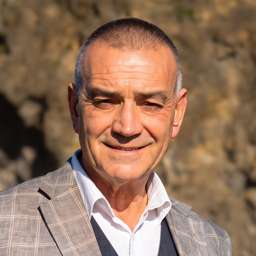 Paul Gregory