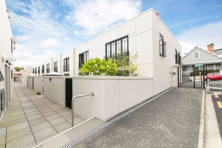 1b/8 Farnham Street Parnell_8