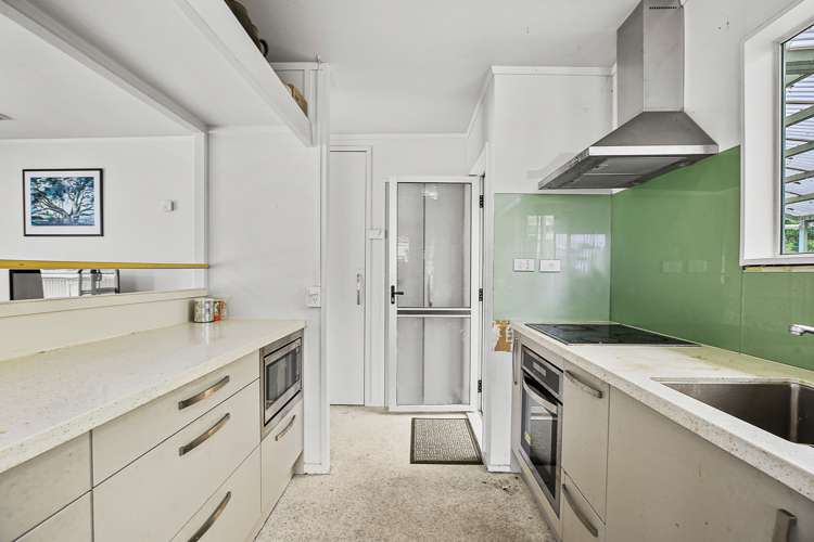 229 Waiwera Street Kawhia_15