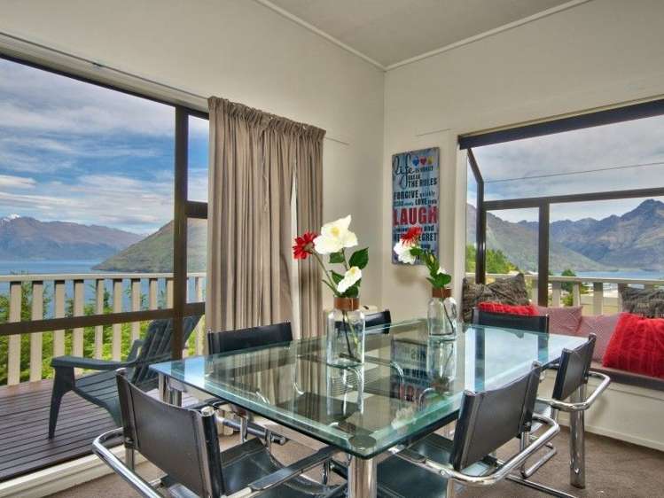 37a Greenstone Place Fernhill/Sunshine Bay_5