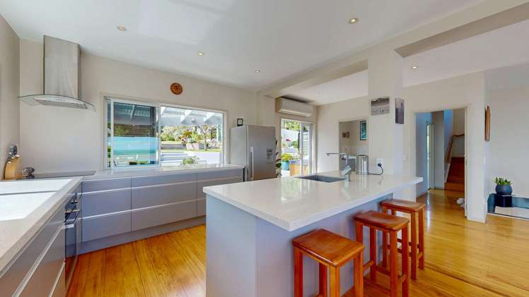 272 Thames Coast Road Thames_14