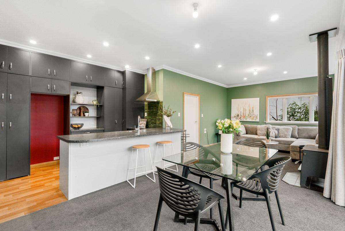 10 Traquair Street_2