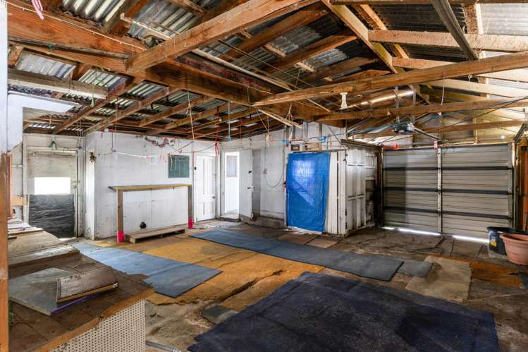 76 Main Road Makaraka_11