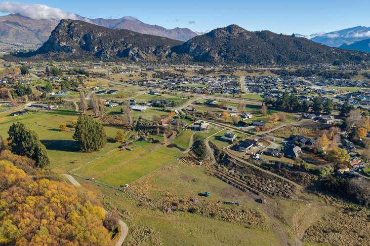 b/19 Monteith Road Wanaka_9