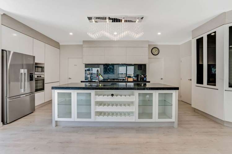 10 Perehia Road Flat Bush_5