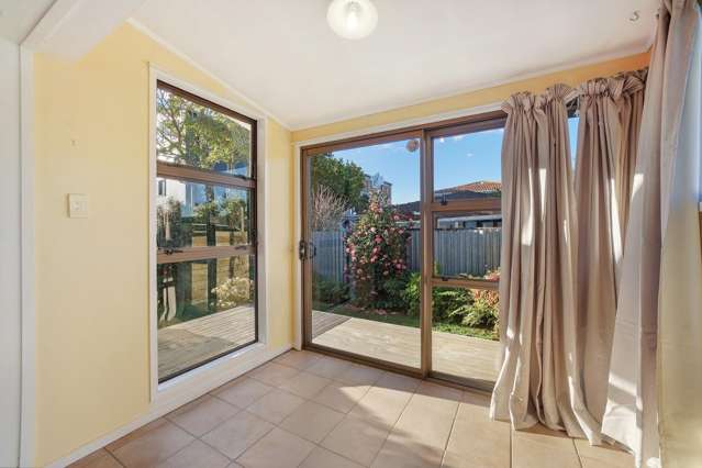 2/13 Northall Road 1732_3
