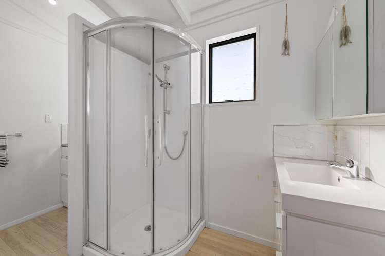 5 Okiwa Place Anakiwa and Surrounds_11